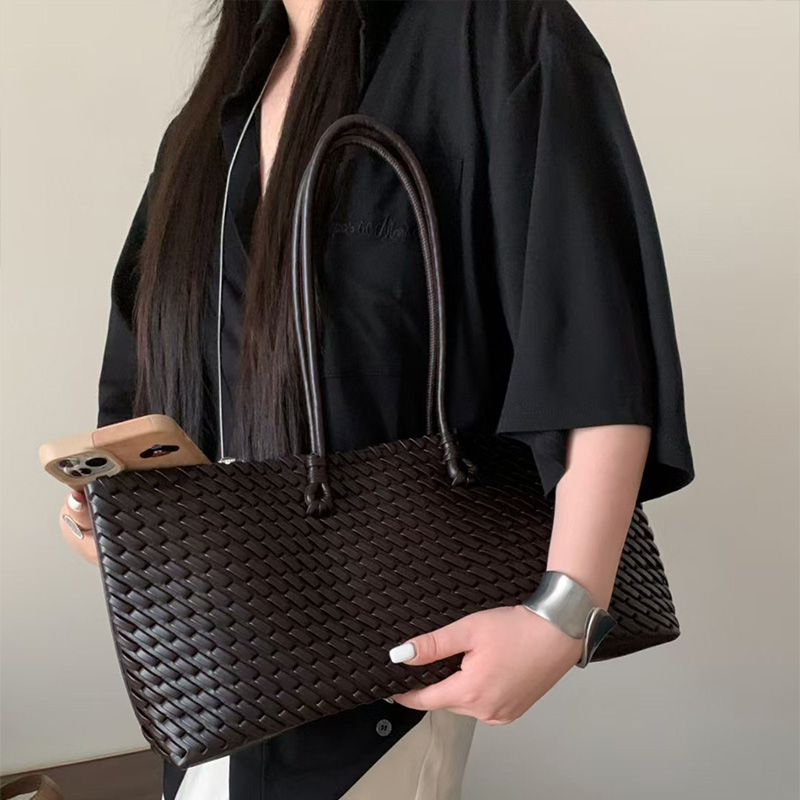 Luxury High-end Woven Tote Bag - đánh giá và giá Luxury High Quality Bags