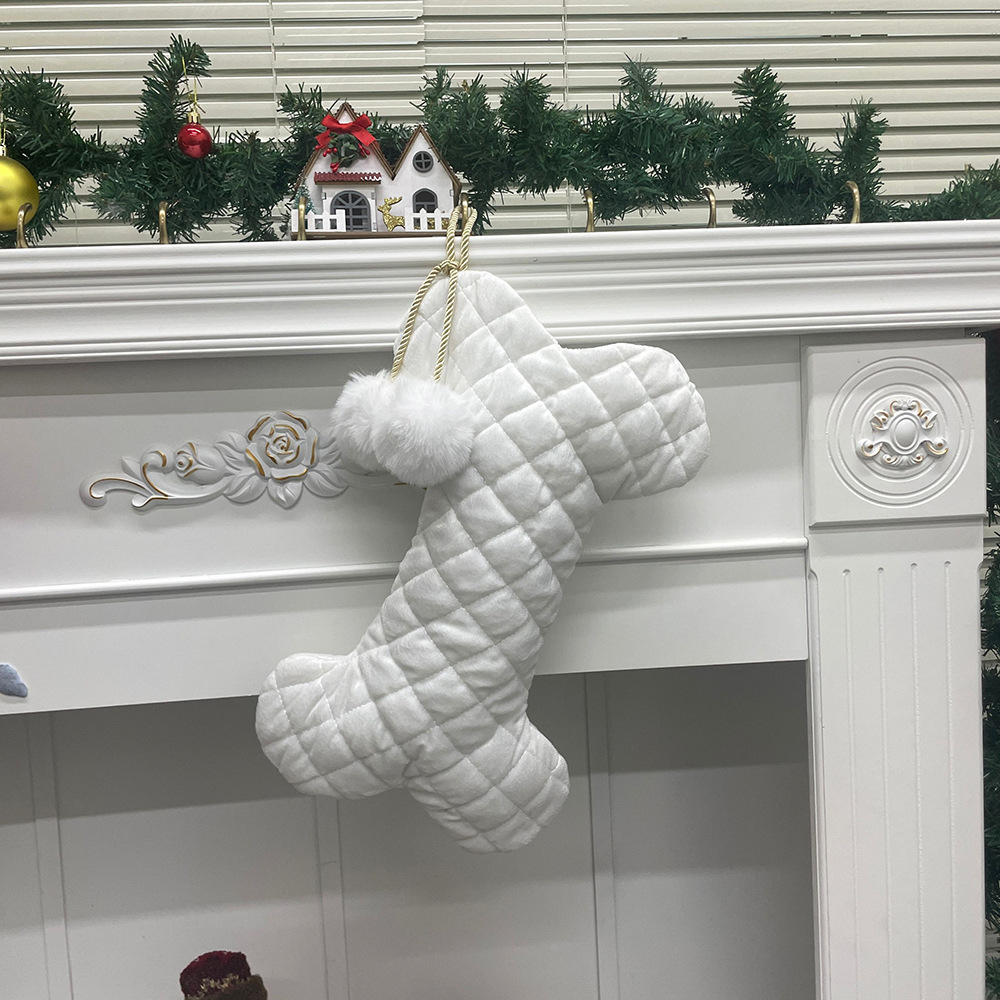 Quilted Dog Christmas Stocking - đánh giá và giá Luxury Xmas Bags